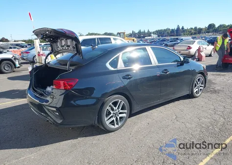 2021 Kia Forte Ex z USA, uszkodzony, nr VIN 3KPF54AD0ME387277